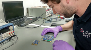 Sateliot lanza nanosatélites para dar conectividad a dispositivos IoT del sector logístico