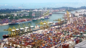 Boom de contenedores impulsa el transporte marítimo