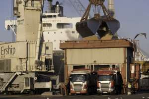 Puerto de Tarragona reduce en un 50_ tiempo de espera de mercancías agroalimentarias