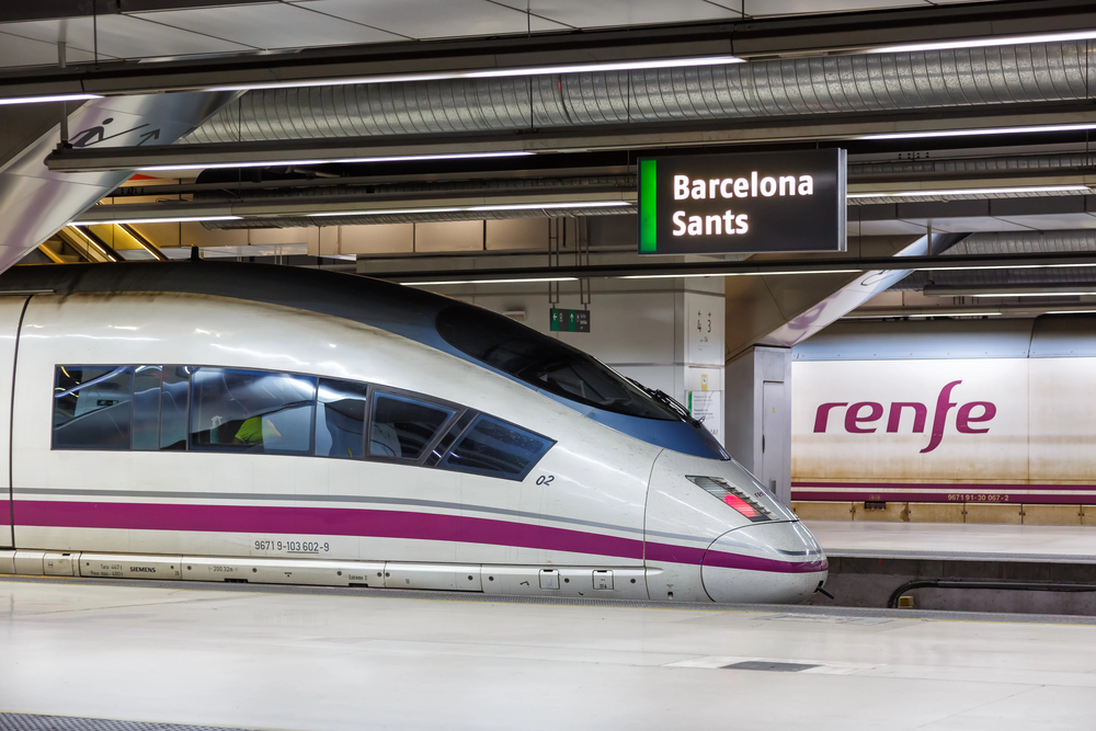 ave al aereopuerto de barcelona
