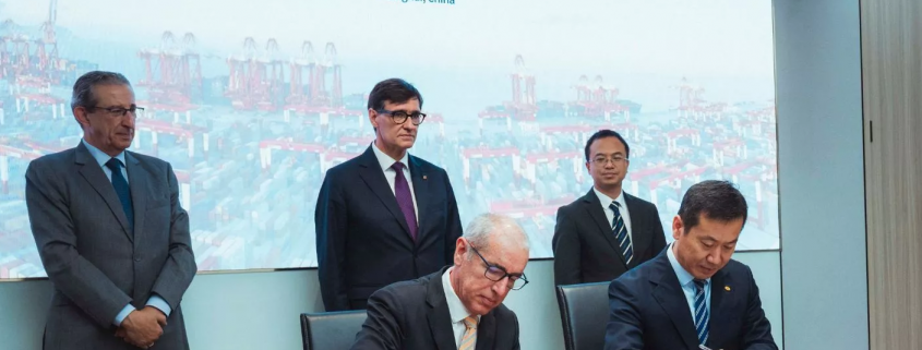 Los puertos de Barcelona y Shanghái sellan una alianza