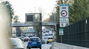 dispositivo de informadores en las estaciones de Cercanías